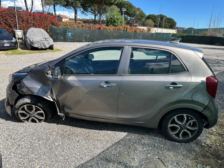 Kia 2019 incidentata acquistata a 1500 €